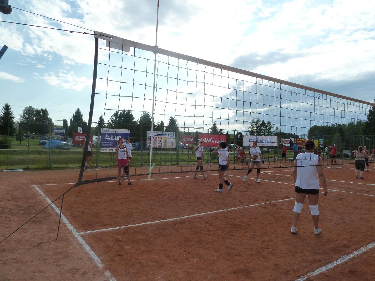 Fotogaléria 36. ročník volejbalového turnaja (11) 36. ročník volejbalového turnaja