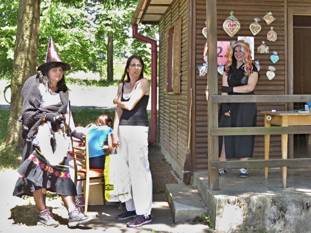 Fotogaléria Letný obecný piknik pre deti a dospelých (15) Letný obecný piknik pre deti a dospelých